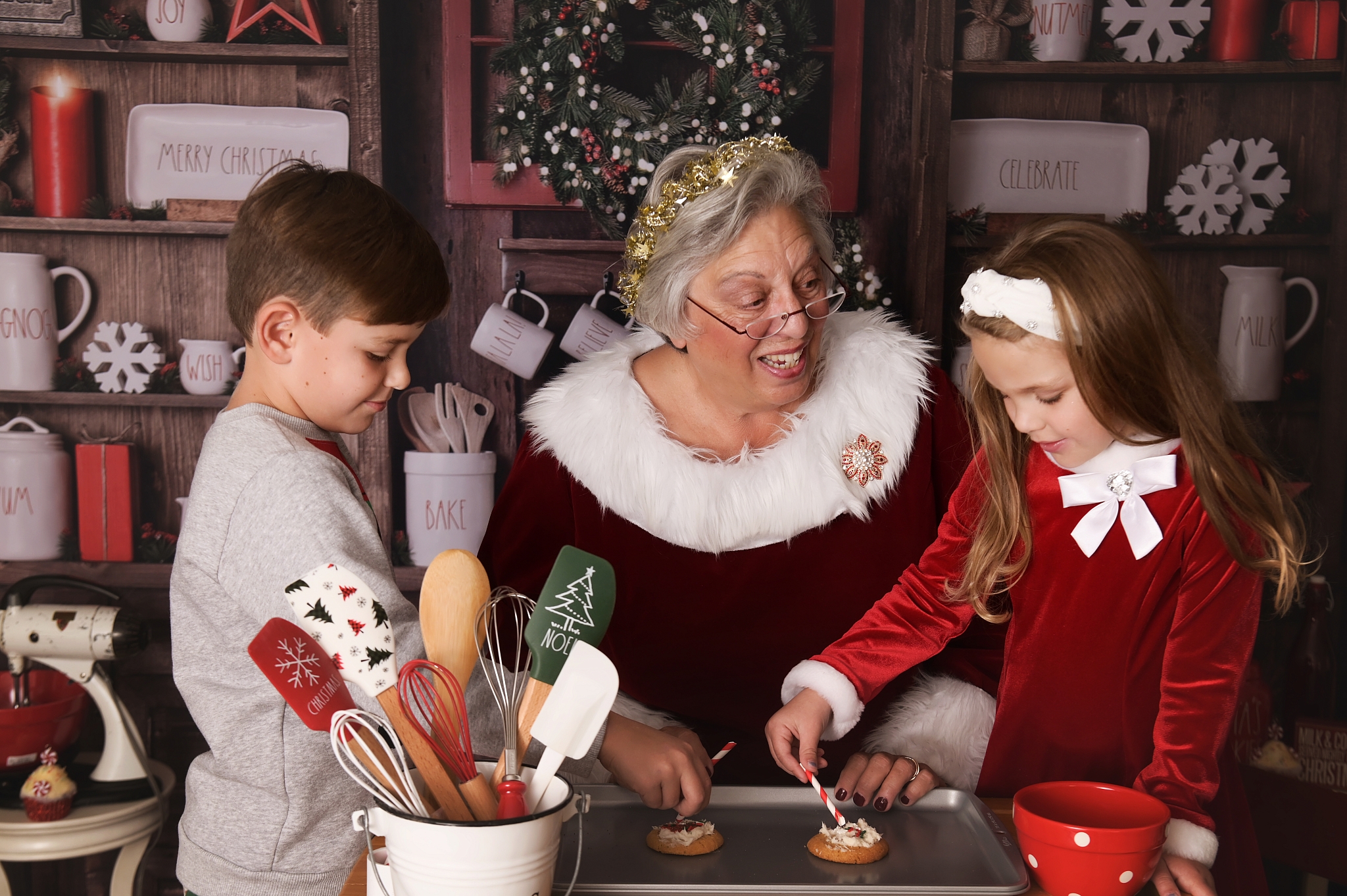 2025 Baking with Mrs. Claus | DMF_2400.JPG